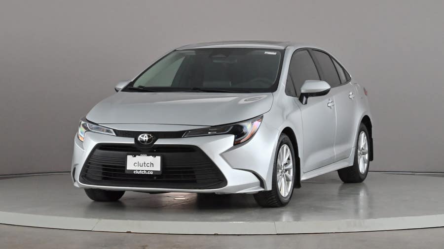 Vehicle photo 1