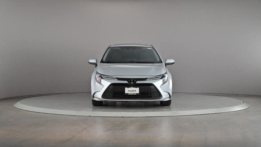 Vehicle photo 3