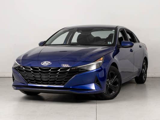 Hyundai Elantra Preferred IVT