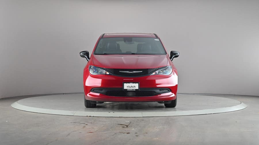 Vehicle photo 3