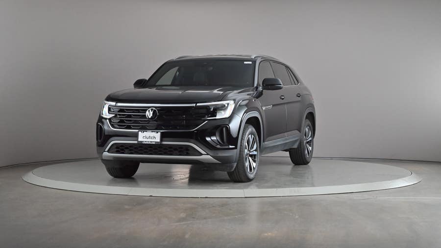 Vehicle photo 2