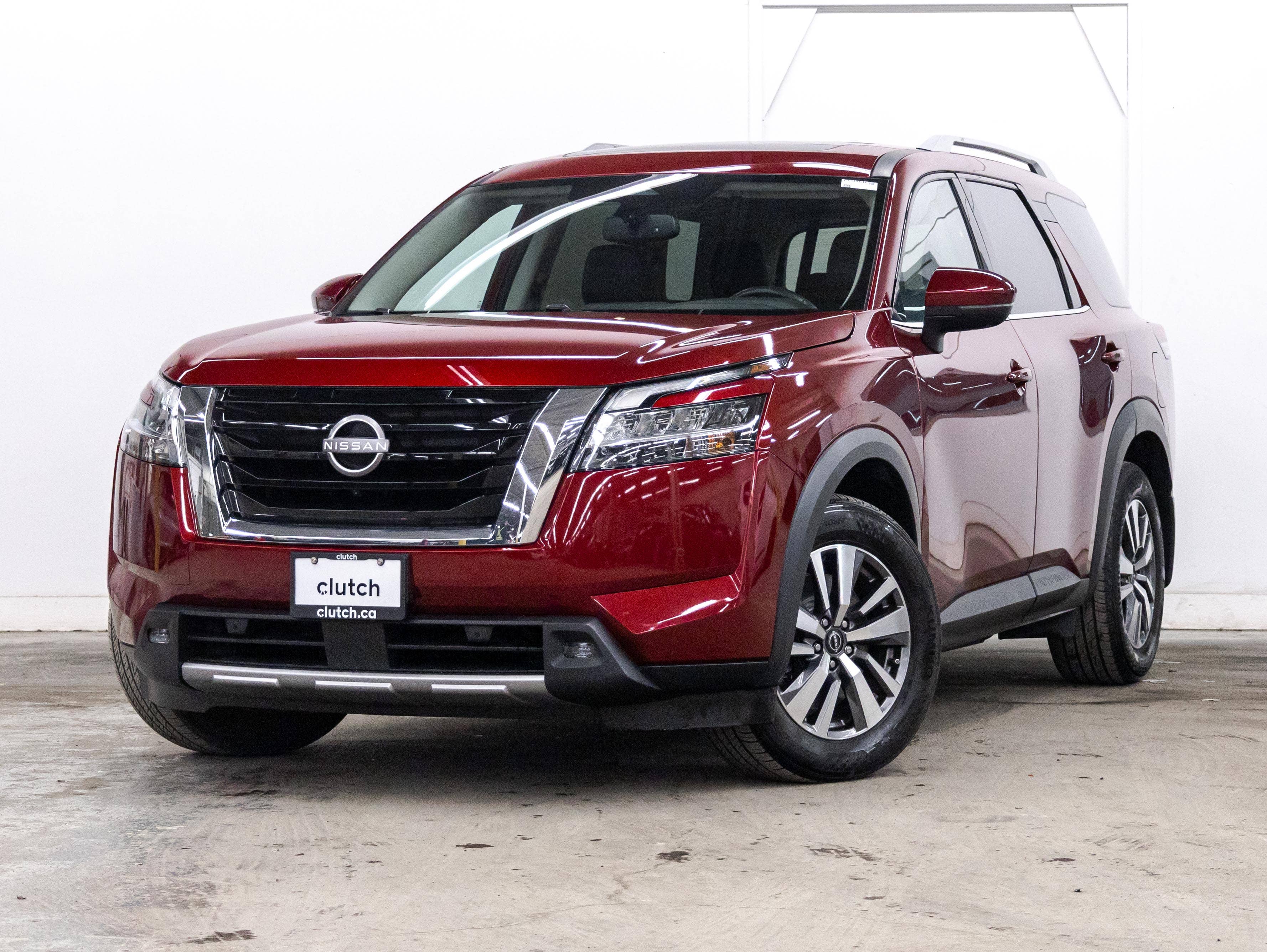 2022 Nissan Pathfinder SL 4WD