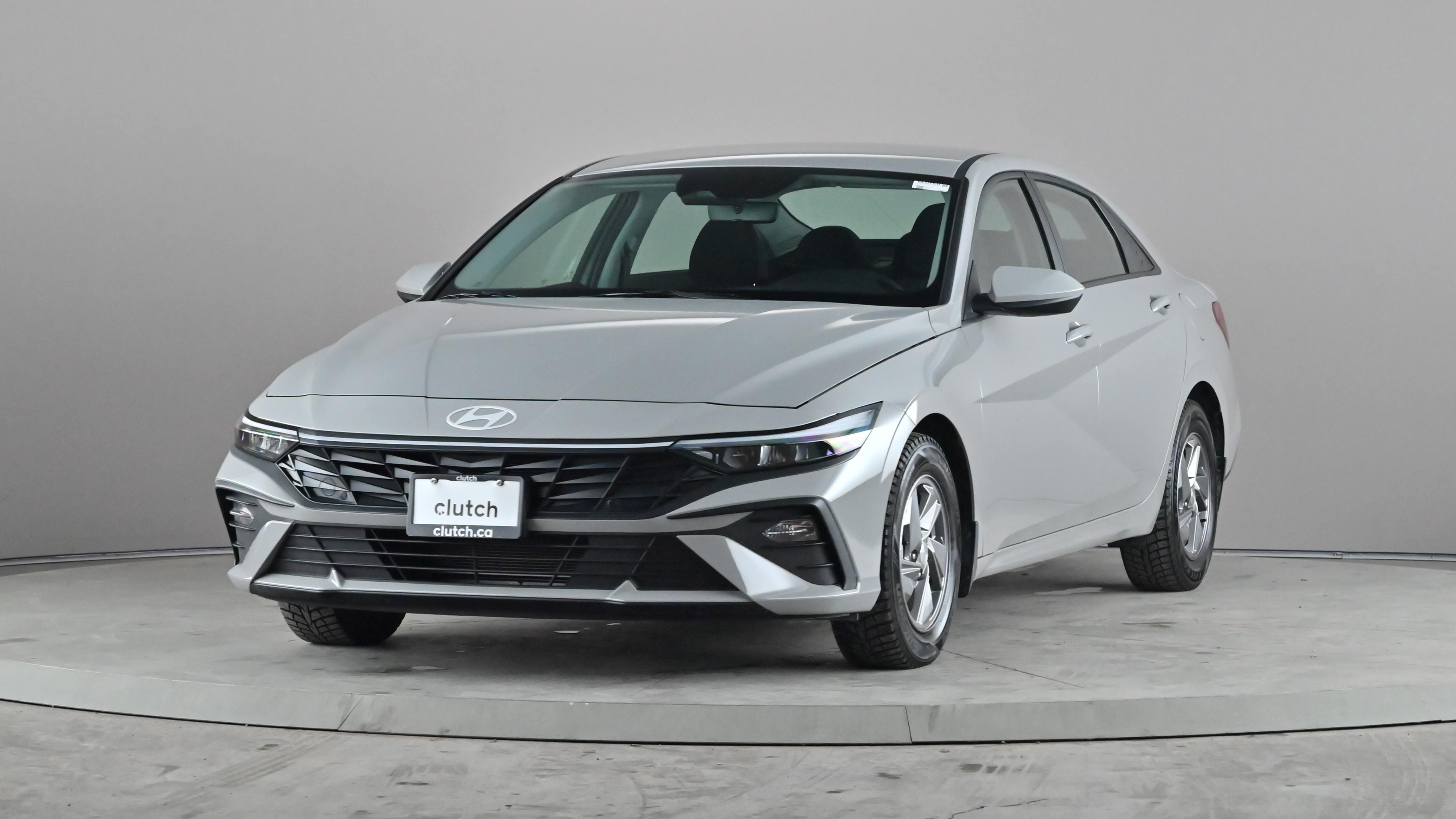 2025 Hyundai Elantra Essential FWD