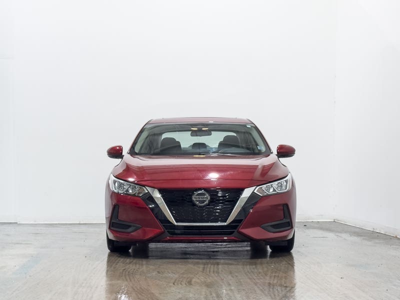 Vehicle photo 2