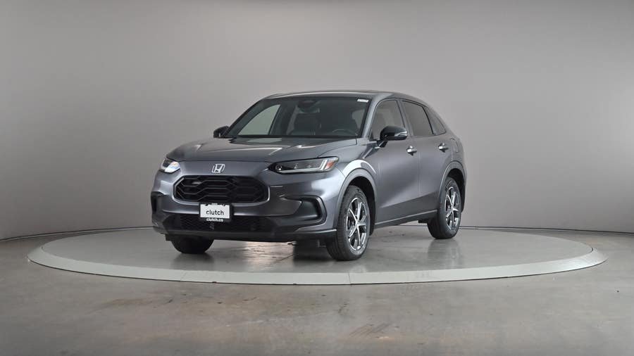 Vehicle photo 2