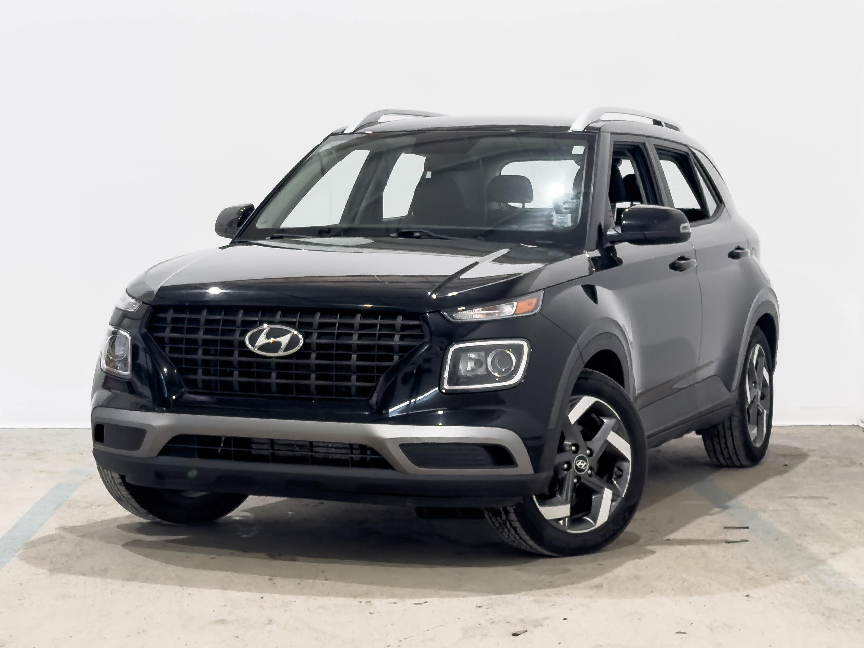 2022 Hyundai Venue Trend FWD