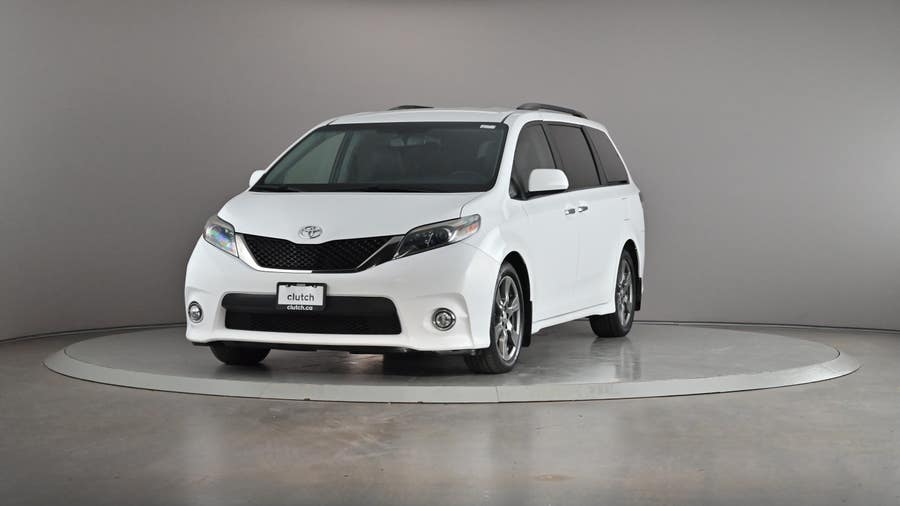 Vehicle photo 2