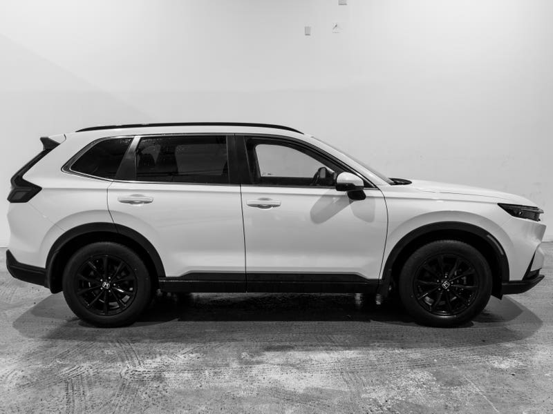 Vehicle photo 3