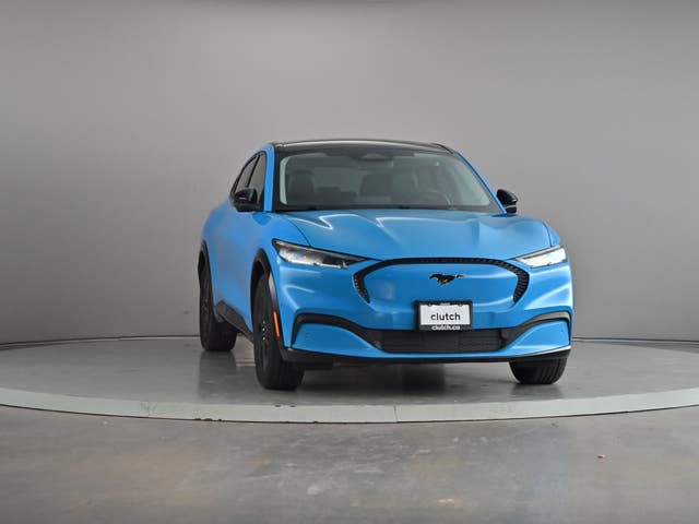 2022 Ford Mustang Mach-E