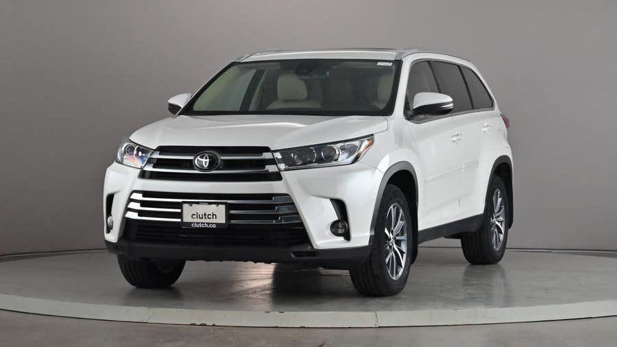 Vehicle photo 1