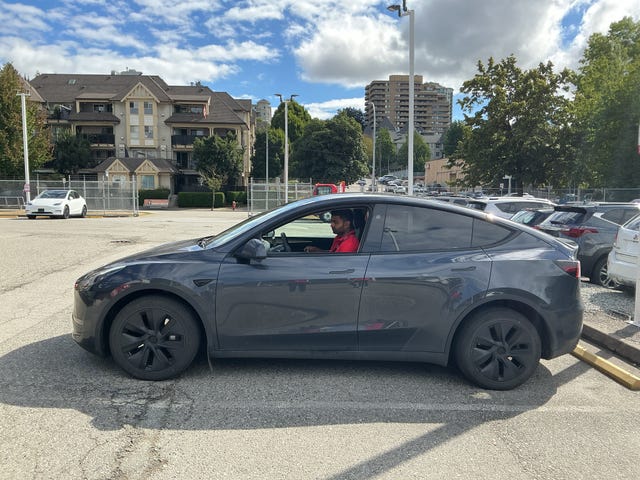 Tesla Model Y Long Range