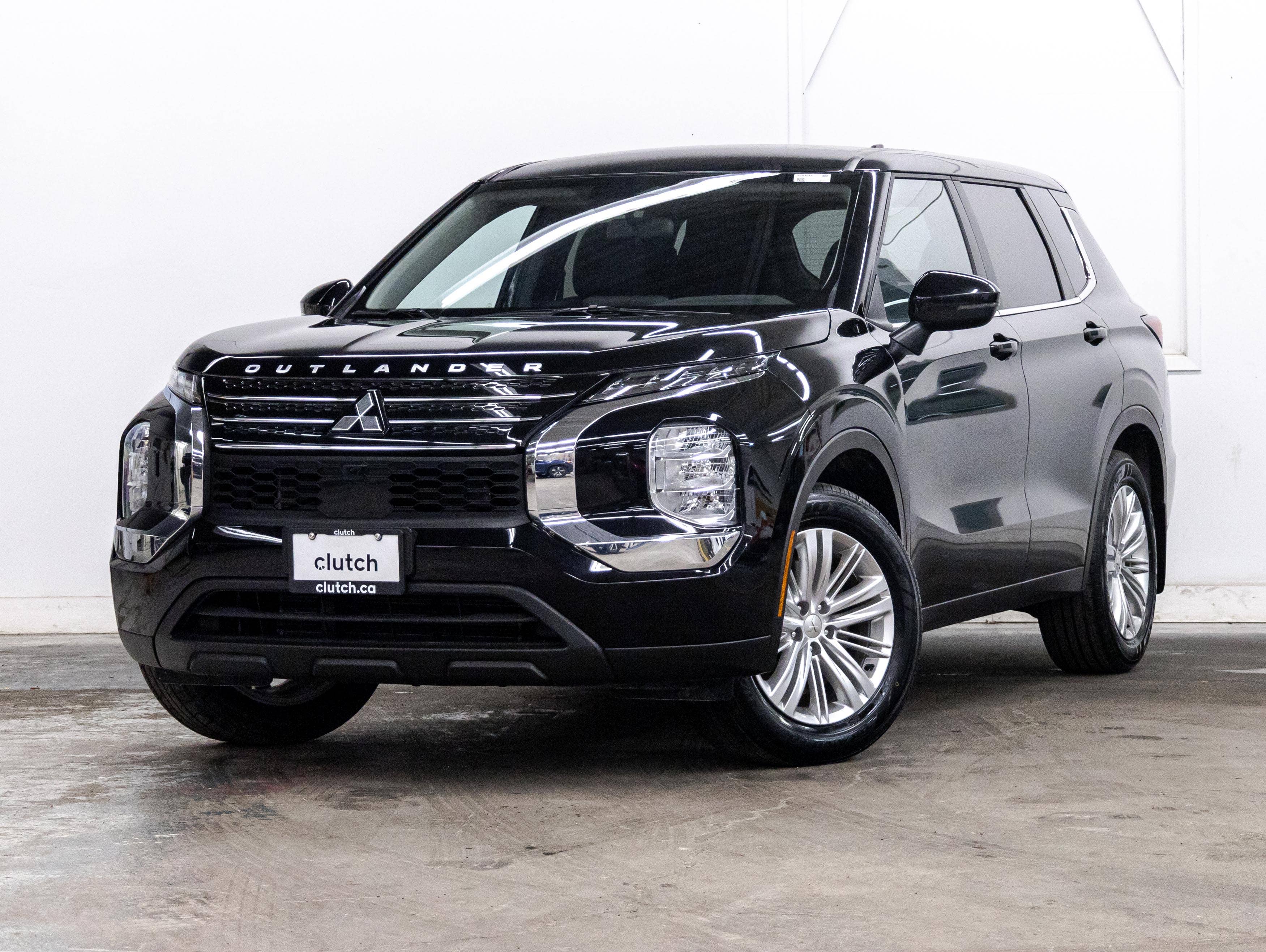 2024 Mitsubishi Outlander ES S-AWC