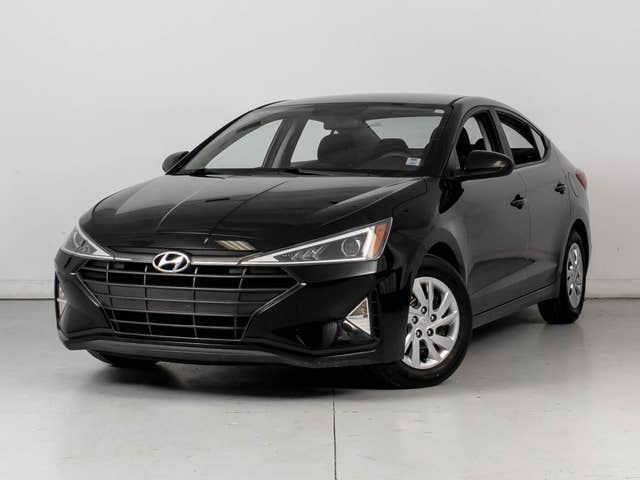 Hyundai Elantra Essential