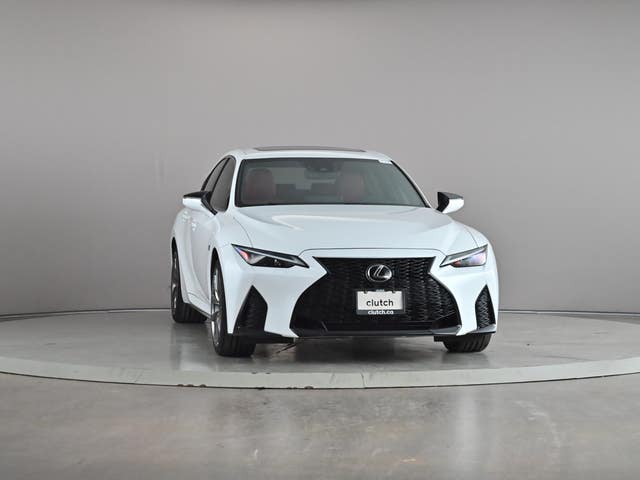 2022 Lexus IS