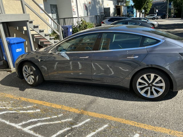 Tesla Model 3 Standard Range Plus