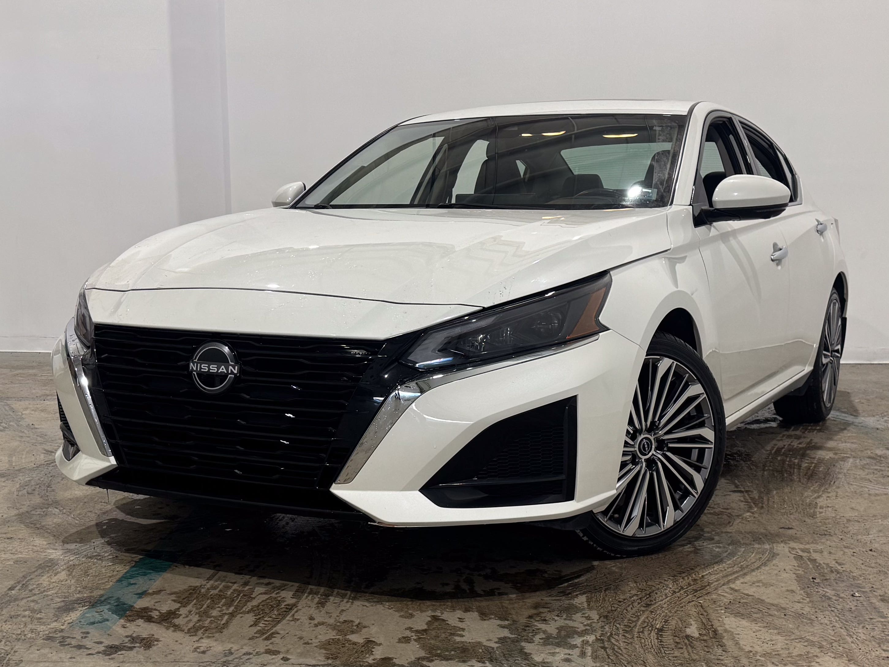 Nissan Altima 2.5 Platinum AWD 2024