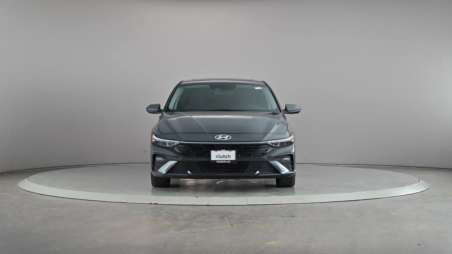 Vehicle photo 4