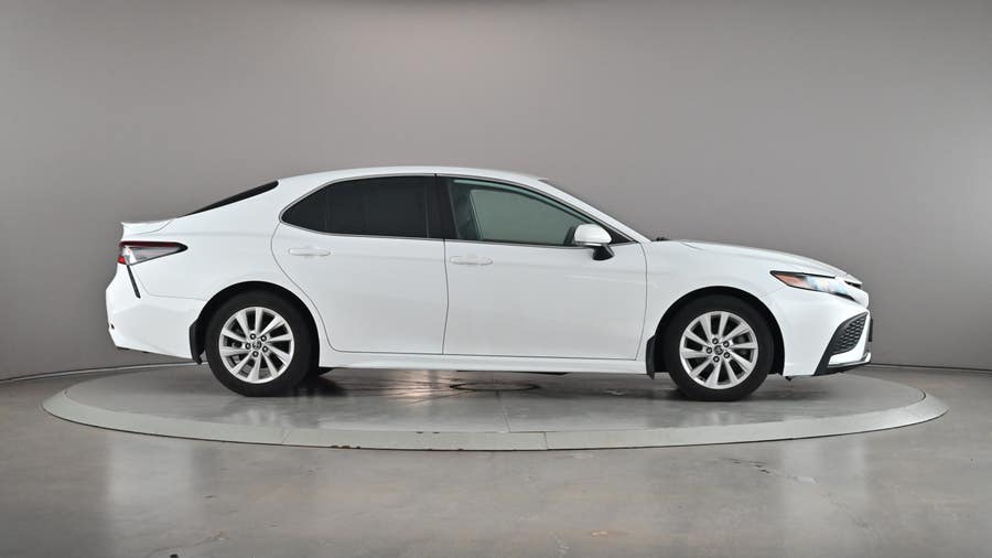 Vehicle photo 4