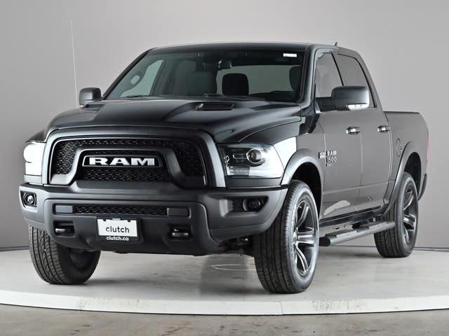 Ram 1500 Classic Warlock Crew Cab 5 1/2 ft 4x4