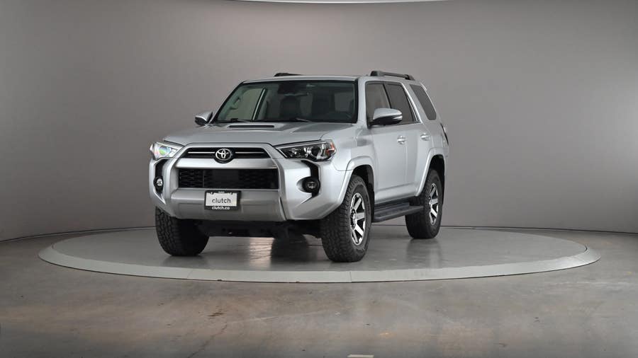 Vehicle photo 2