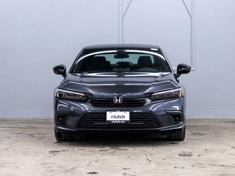 Vehicle photo 2