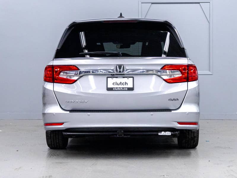 Vehicle photo 4