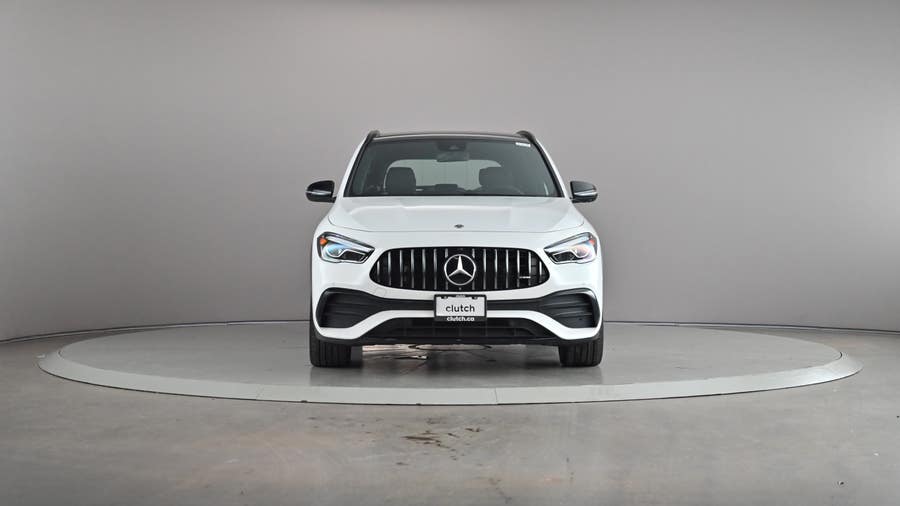 Vehicle photo 3