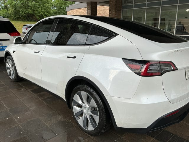 Tesla Model Y Long Range