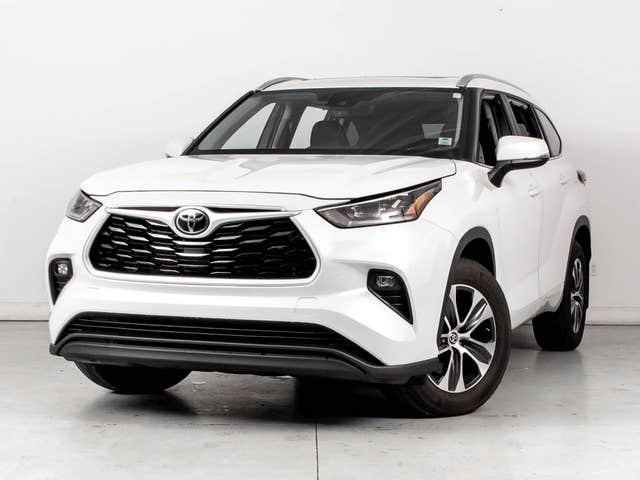 Toyota Highlander XLE AWD