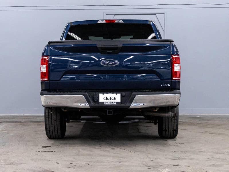 Vehicle photo 4