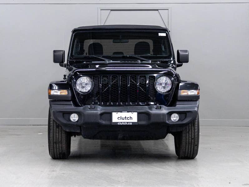 Vehicle photo 2