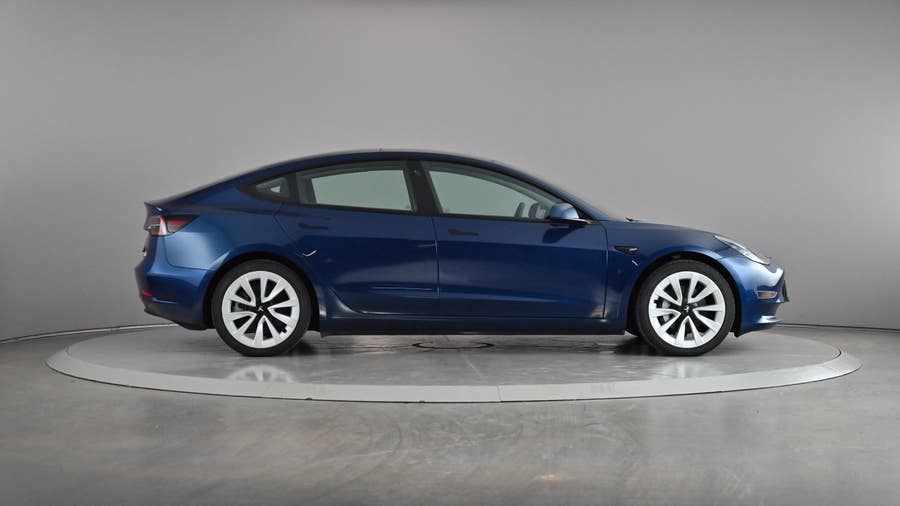 Vehicle photo 2
