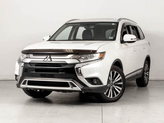 Mitsubishi Outlander ES