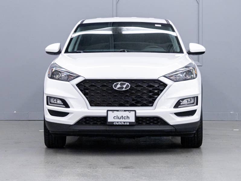 Vehicle photo 2