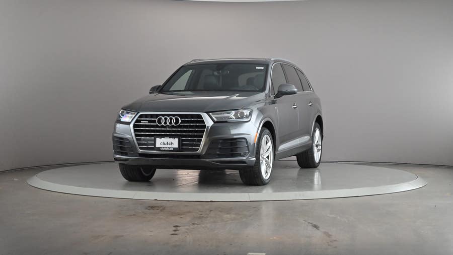Vehicle photo 1