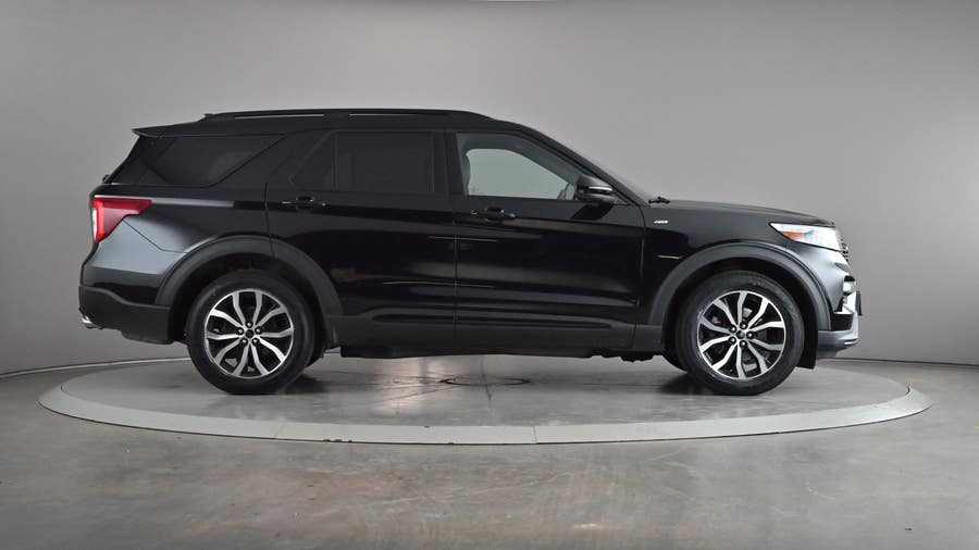 Vehicle photo 4