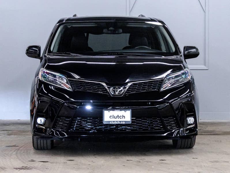 Vehicle photo 2