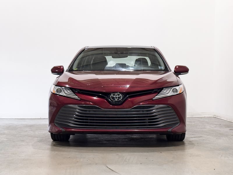 Vehicle photo 2