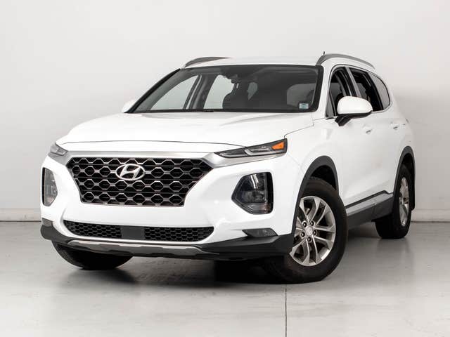 Hyundai Santa Fe Essential AWD