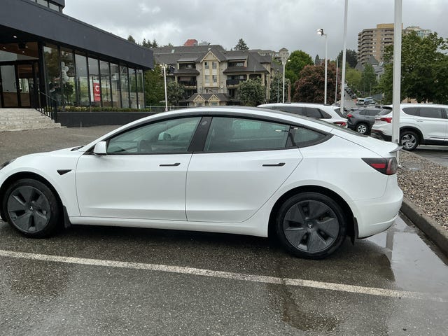 Tesla Model 3 Standard Range Plus