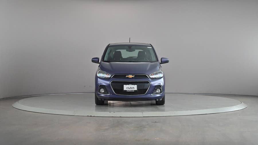 Vehicle photo 3