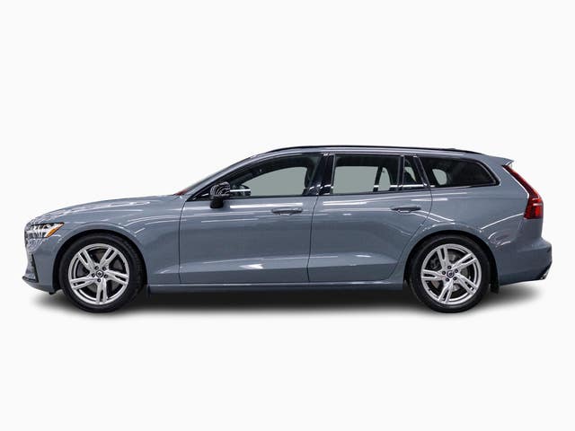 2022 Volvo V60