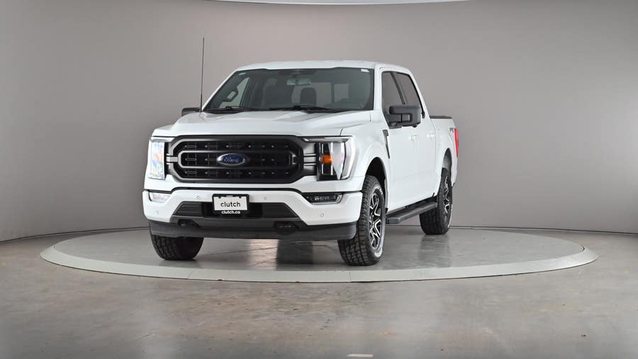 Vehicle photo 3