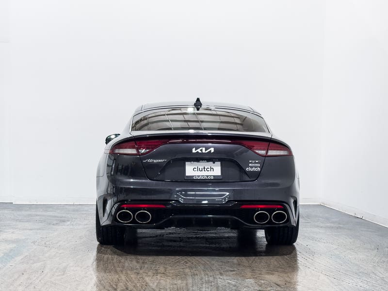 Vehicle photo 4