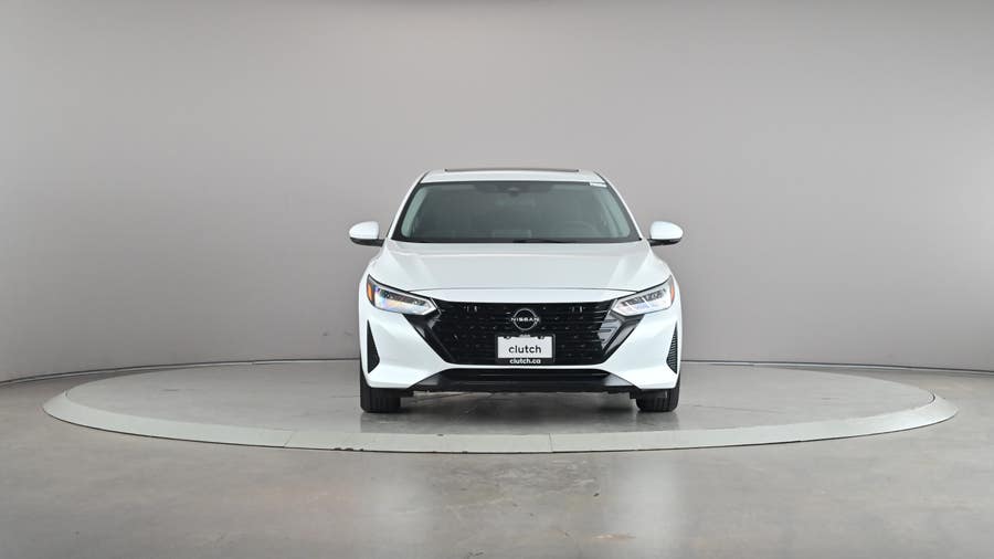 Vehicle photo 3
