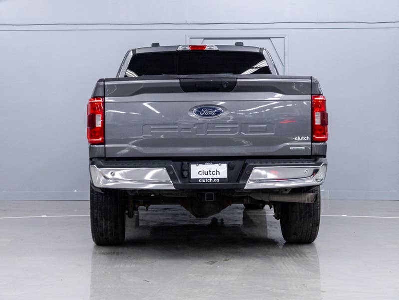 Vehicle photo 4