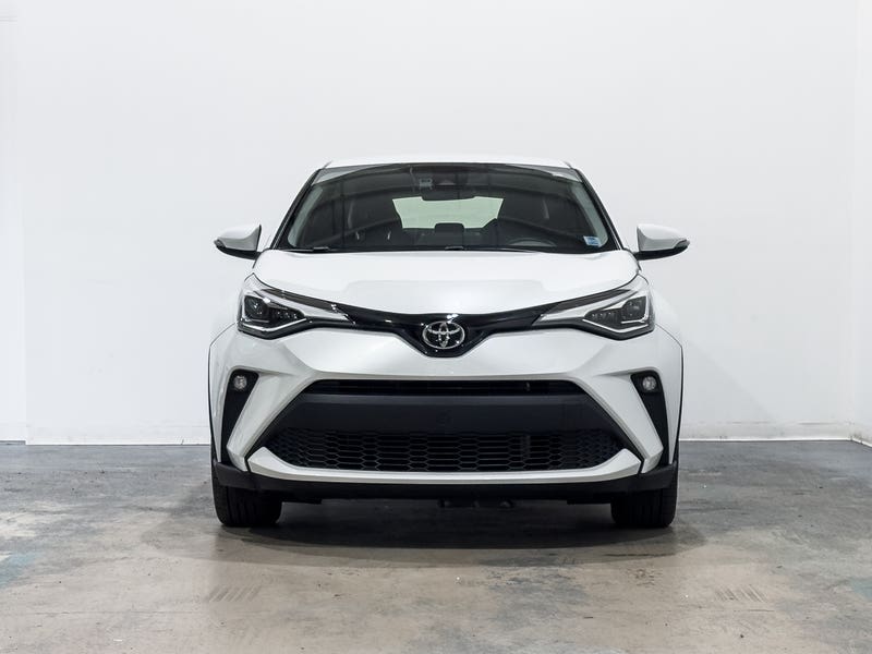 Vehicle photo 2