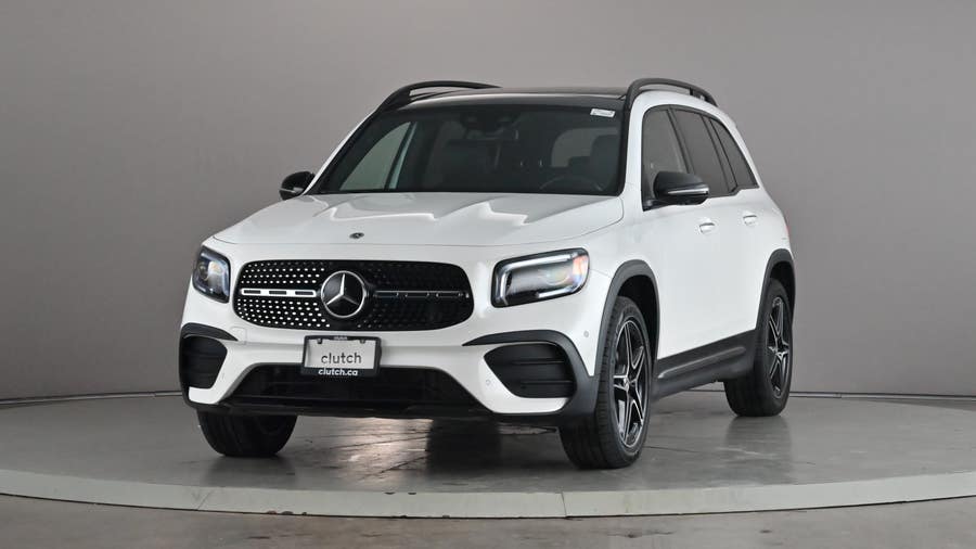 Vehicle photo 1