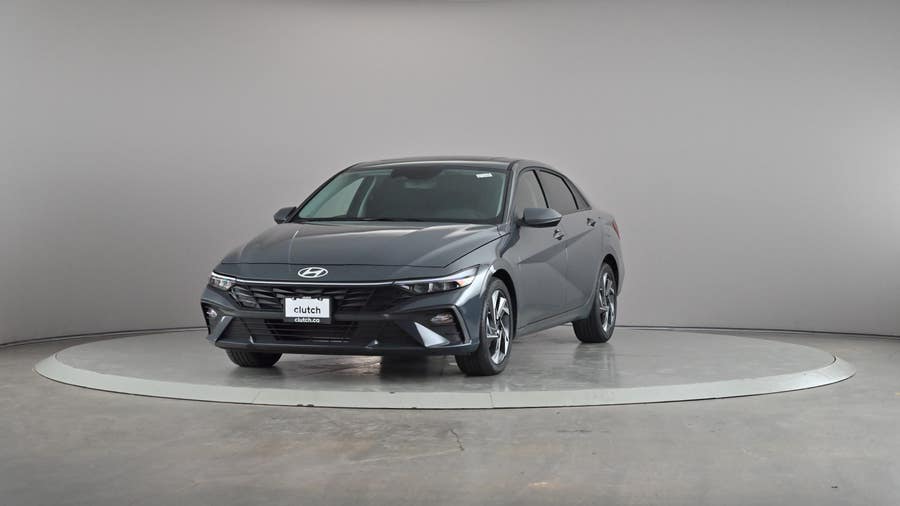 Vehicle photo 2