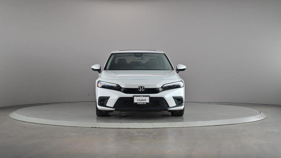 Vehicle photo 3